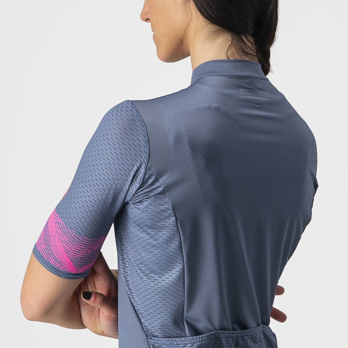 A picture of a women showing the left shoulder of the Castelli Fenice Road Cycling Jersey