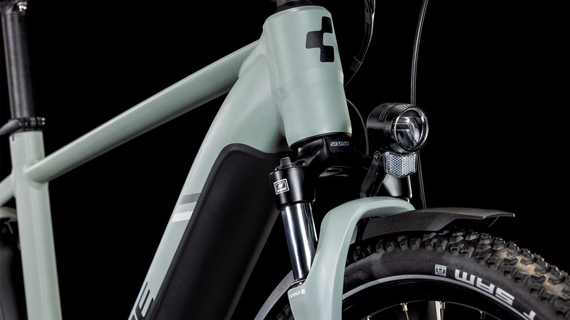 A close up picture of the front light on the Cube Nuride Hybrid Performance 500 Allroad E-Bike
