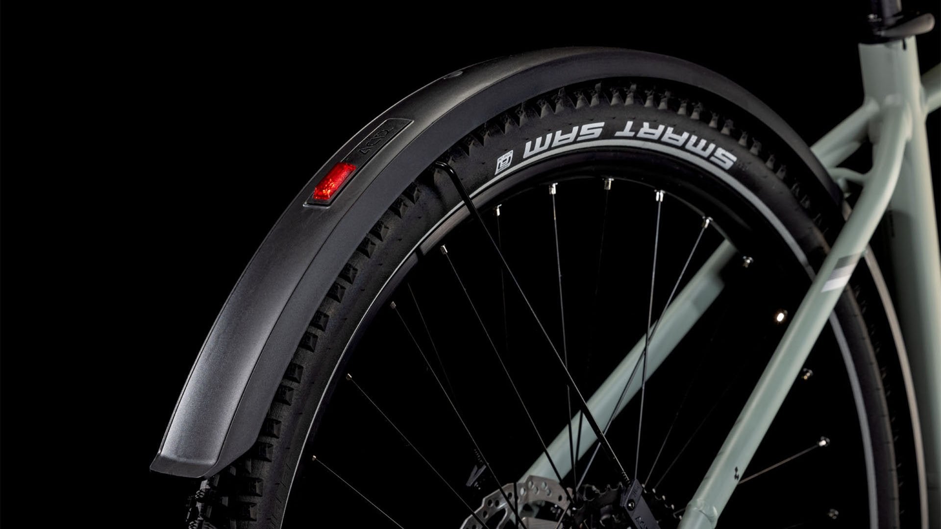 A picture of the rear wheel of the Cube Nuride Hybrid Performance 500 Allroad E-Bike