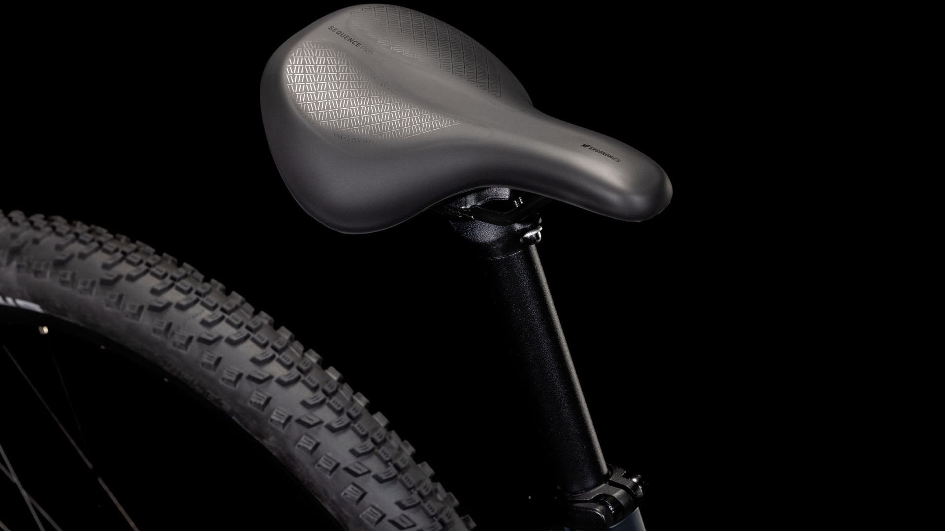 A close up picture of the seat on the Cube Reaction Hybrid Perfomance 625 Electric Bike