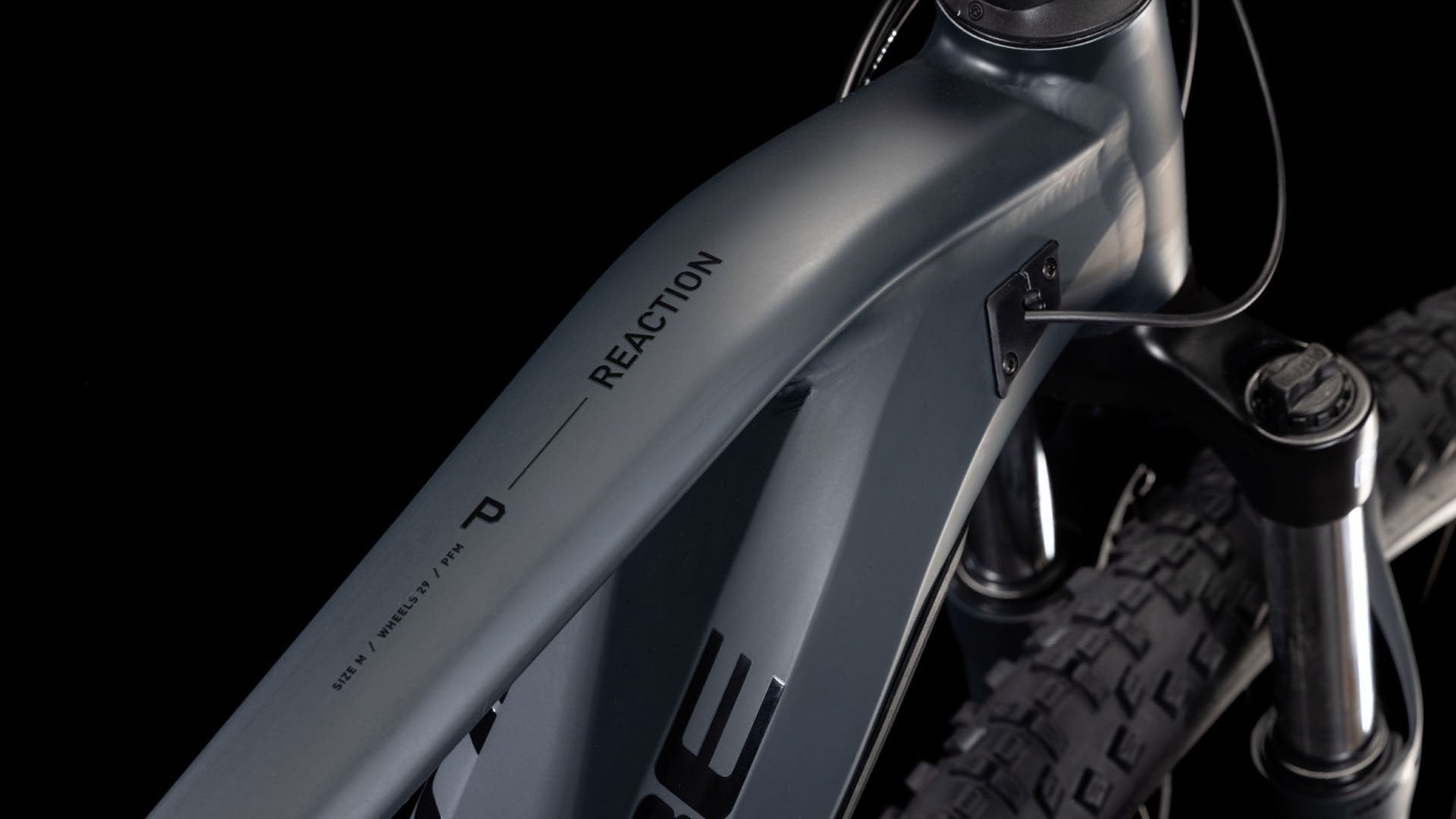 A close up picture of the top tube of the Cube Reaction Hybrid Performance 500 Electric Hardtail Bike