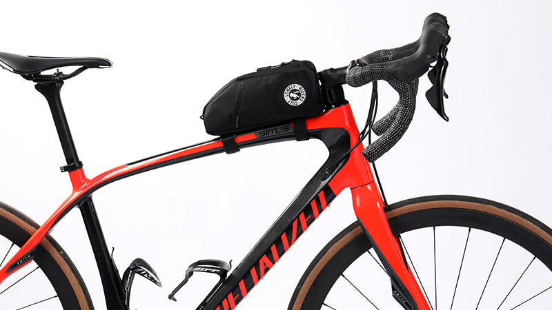 A picture of the Ulac Bicycle Trekking Max Toptube Bag 1.6L attached to a road bike