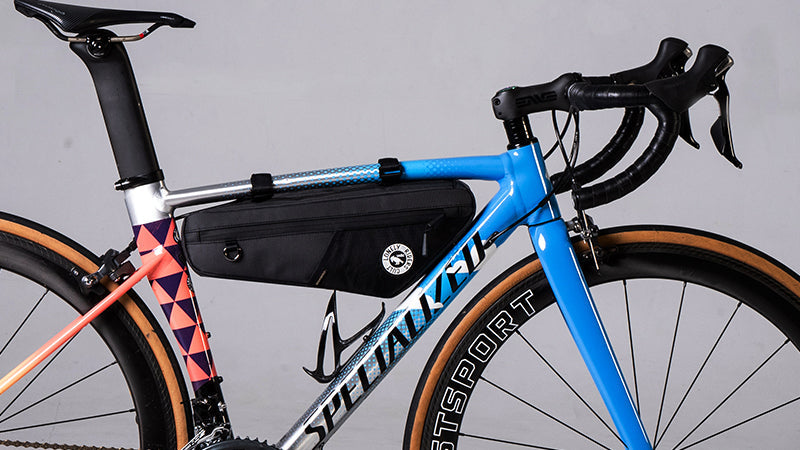 A picture of the Ulac Touring Max 3.5 Litre Bicycle Frame Bag attached to a road bike