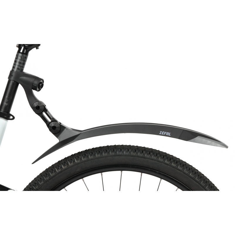 A close up picture of the Zefal Deflector RM90+ Rear Mudguard attached to a bike