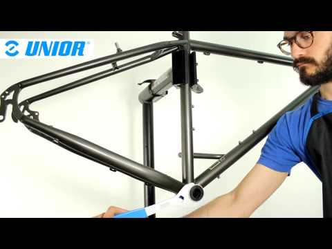 A video about the Unior Bottom Bracket Wrench and how it works