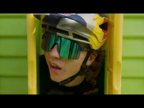 A video showing Jackson Goldstone riding trails with the Maxxis Forekaster tyres