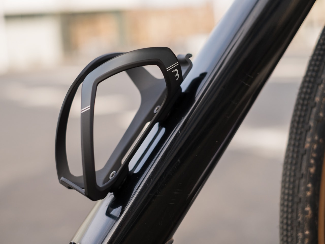 A picture of BBC-36 Flexcage Bottle Cage attached to a bicycle