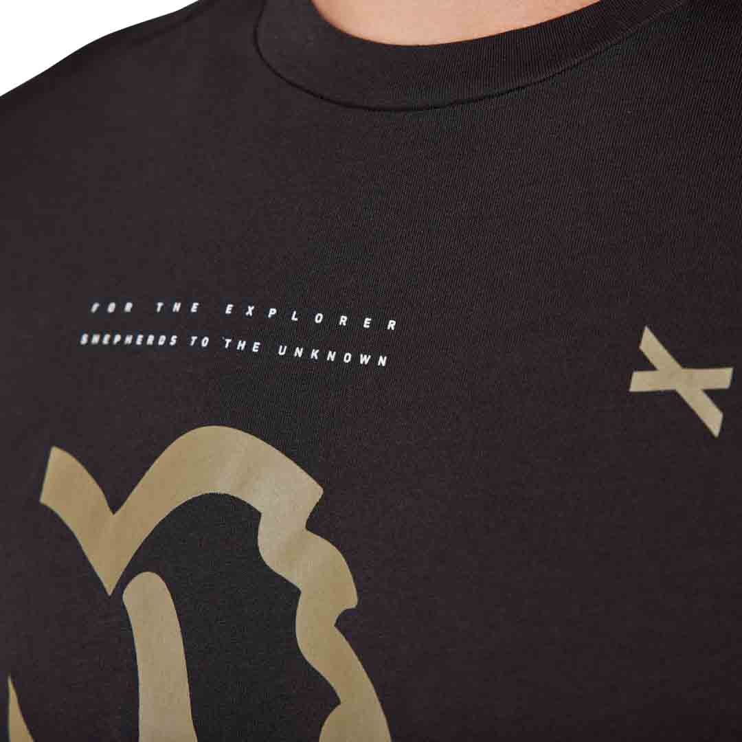 Man wearing Fox Ranger Long Sleeve Mountain Bike Jersey