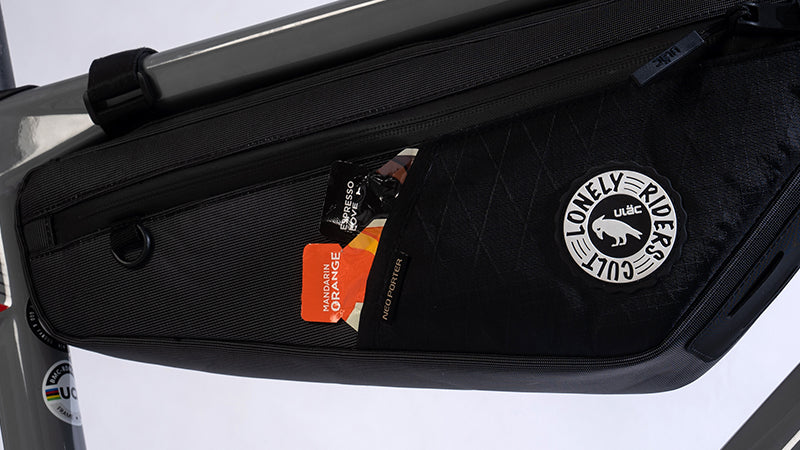 A picture of the Ulac Touring Max 3.5 Litre Bicycle Frame Bag attached to top tube of bike