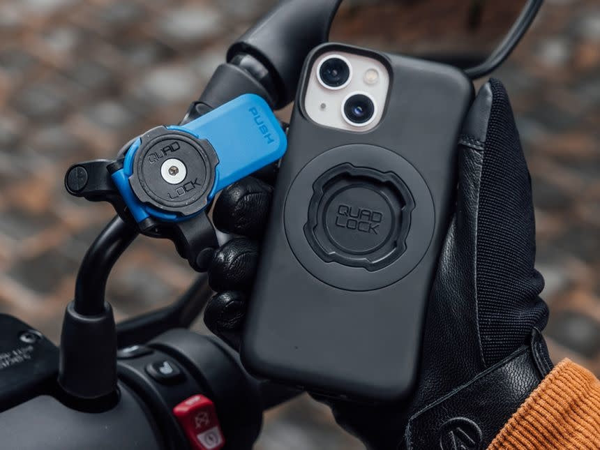 iPhone 14 6.1" MAG Phone Mount Case