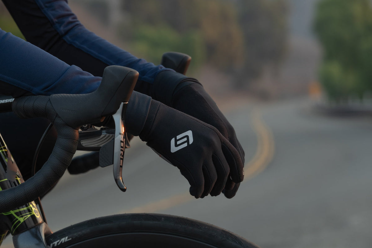 Climate Control Long Fingered Gloves