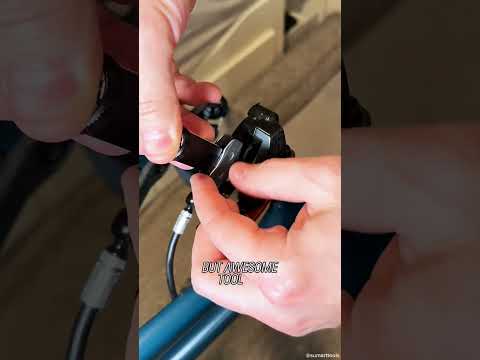 A video about how to use the Sumart UBB-40 Brake Bleed Tool