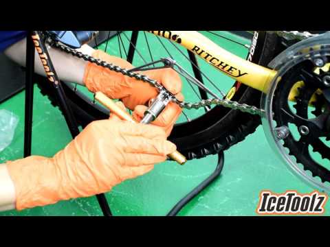 A video about how to use the IceToolz chain tool on a bicycle chain