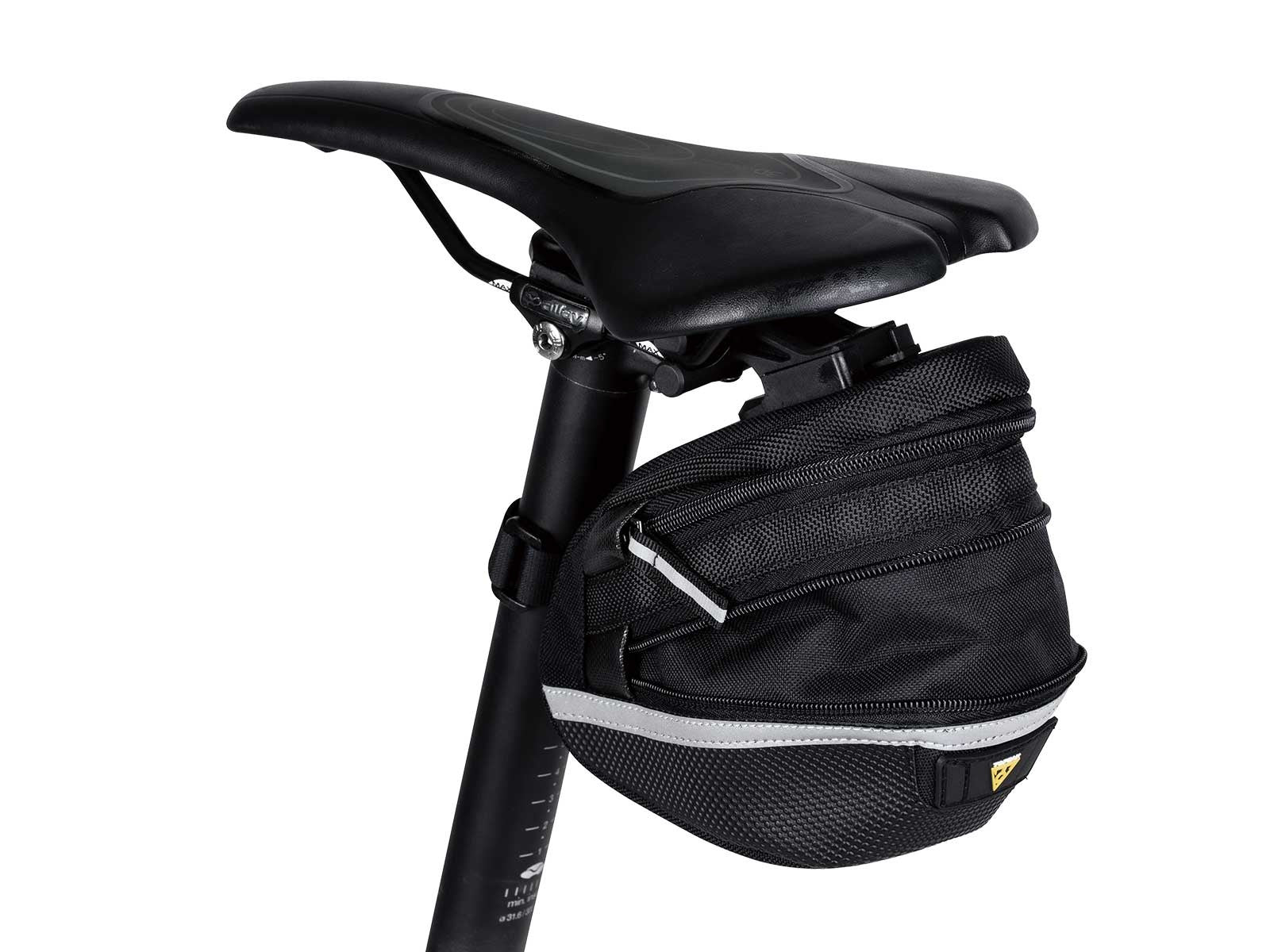 Wedge Saddlebag QR w/ Cover